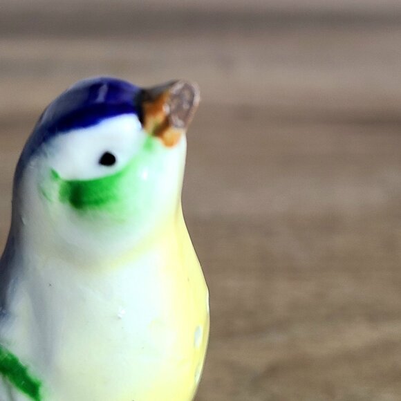 Vintage ceramic birds salt & pepper shakers made in Japan. - Picture 5 of 6